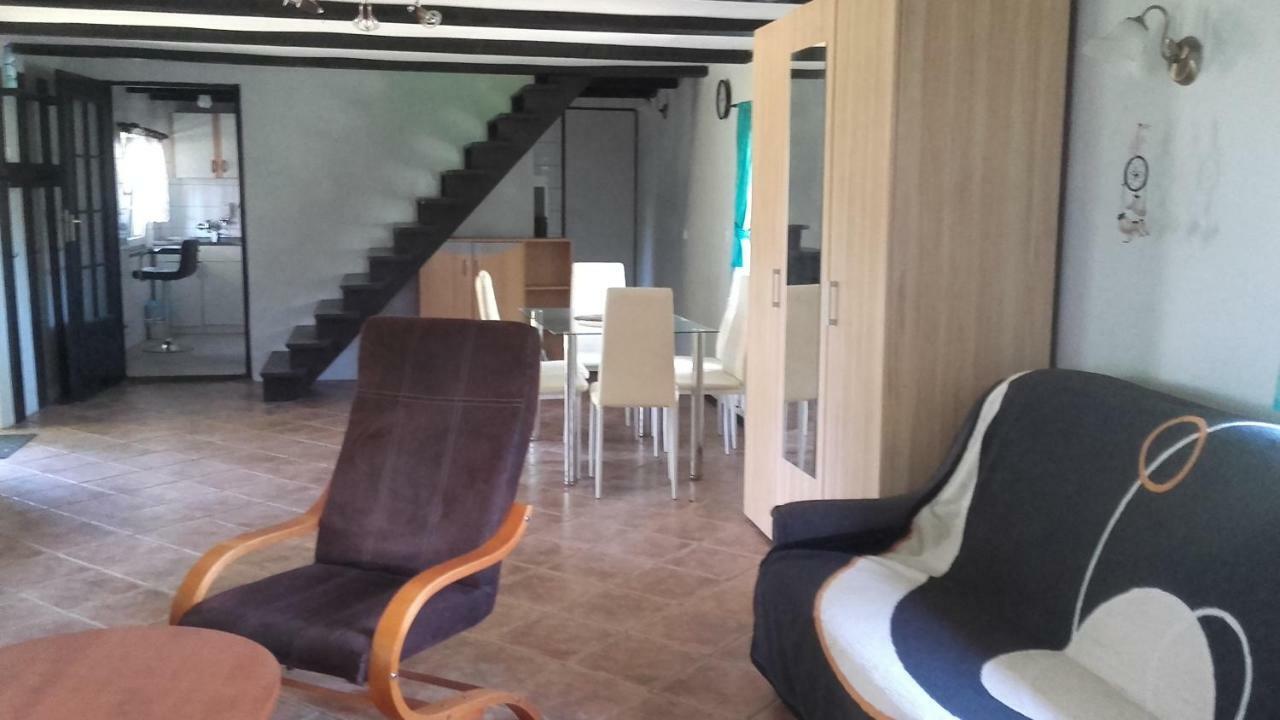 Agroturystyka Pod Debami W Klukach Smołdzino Exteriör bild